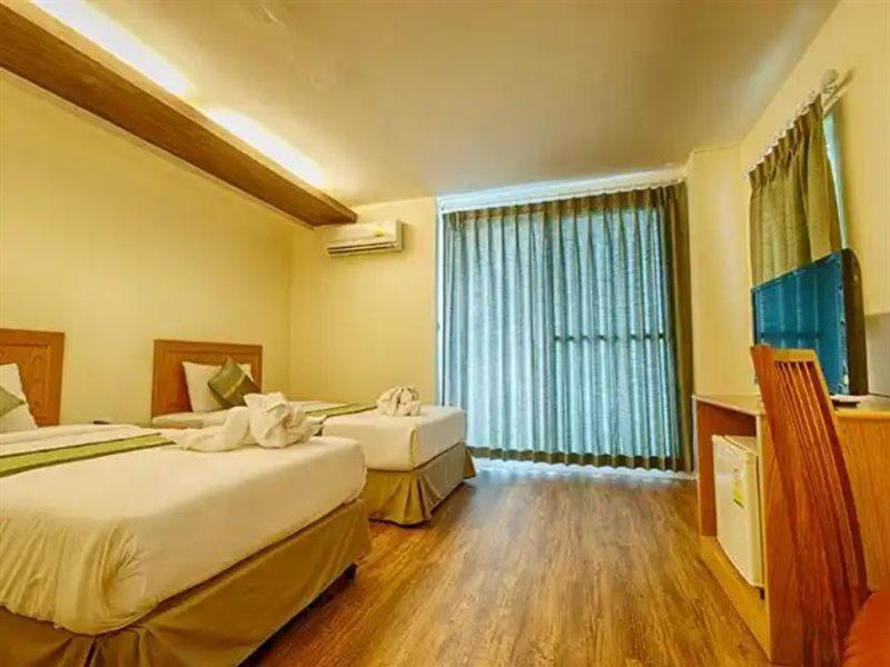Tm Land Hotel Ayutthaya Eksteriør bilde
