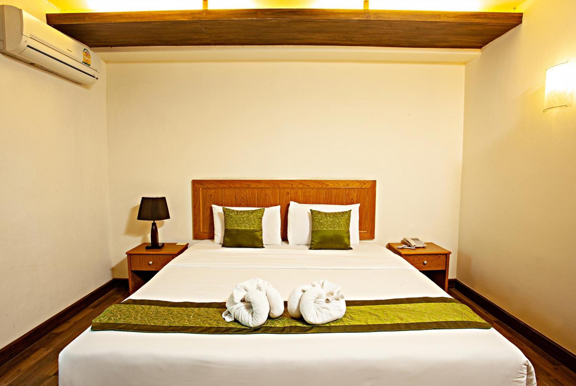 Tm Land Hotel Ayutthaya Eksteriør bilde